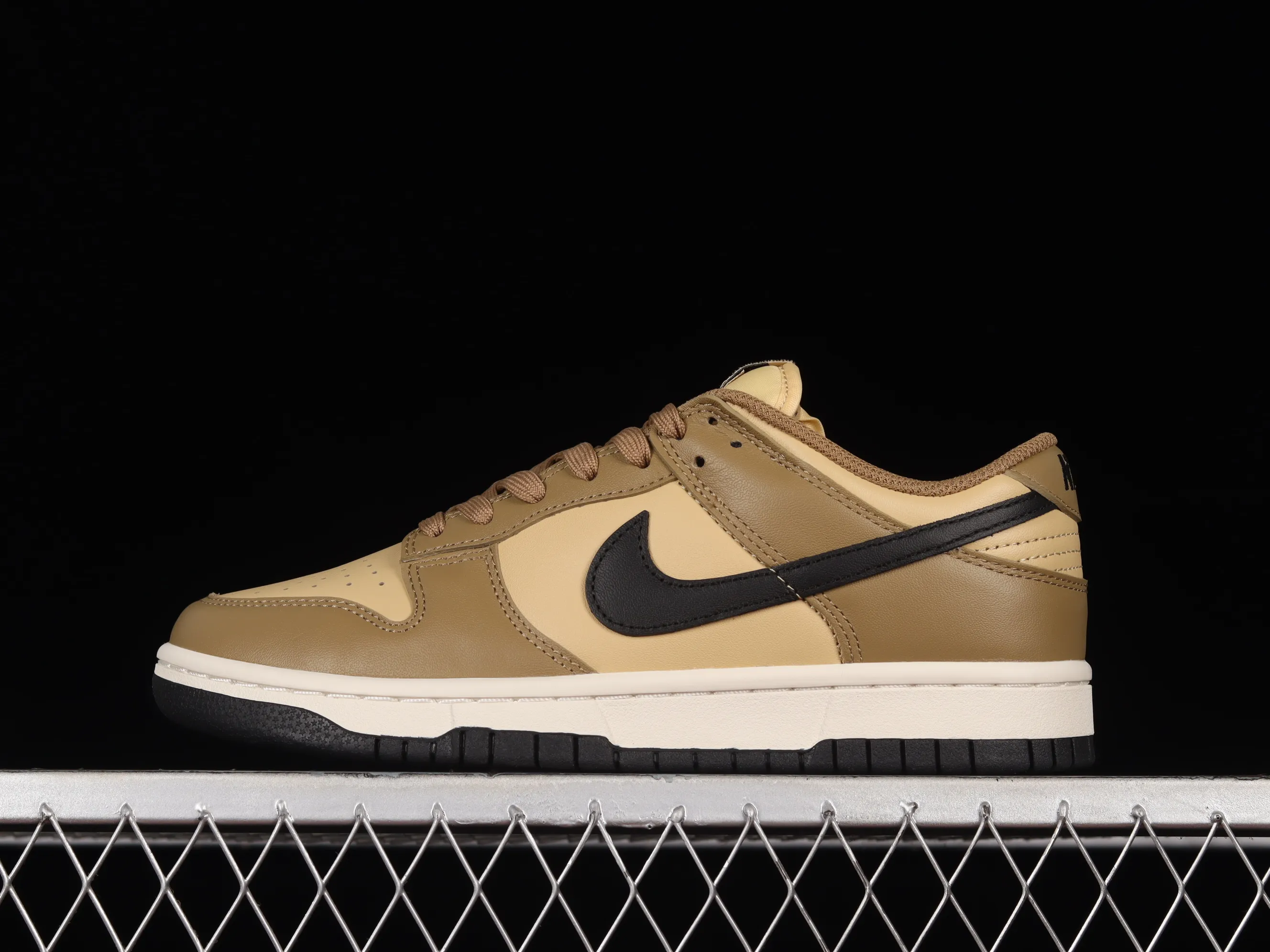 All Categories Nk SB Dunk Series Nk SB Dunk Low Low-top Sneakers Nk Dunk Low Pro SB "Dark Driftwood" SB Smashed Backboard Fashion Casual Sneakers DD1503-200
